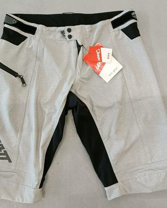-40% Sconto Leatt Shorts Dbx 3.0 tg. XL