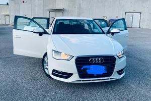 Audi A3 g-tron Ambition cambio Manuale