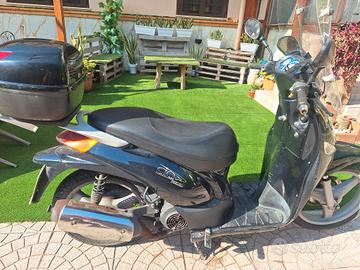 scooter malaguti 200 