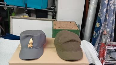 cappelli militari