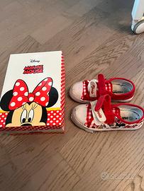 Scarpe Minnie Mouse bimba 29