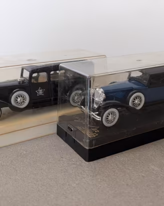 2 Modellini Solido L’Âge d’Or 1:43
