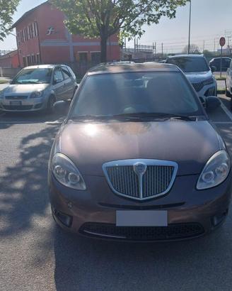 Lancia Ypsilon anno 2011