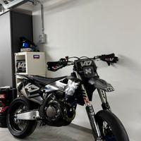 HUSQVARNA FS 450 2025