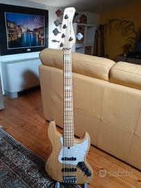 Basso Marcus Miller V7 5 corde