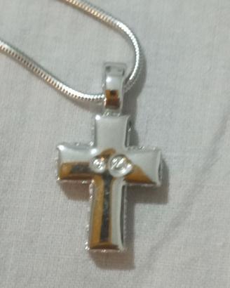 Croce pendente in