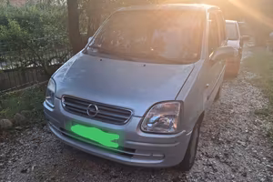 Opel Agila 2000 per neopatentati 