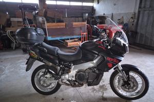 Aprilia Caponord 1000 - 2001