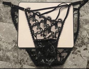 Victoria’s Secret – Perizoma "Very Sexy" in Pizzo