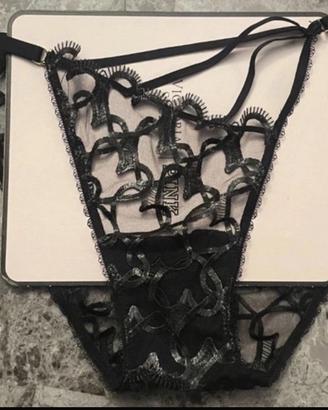 Victoria’s Secret – Perizoma "Very Sexy" in Pizzo