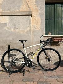 Bici da corsa - Trek Domane AL 4 Disc, taglia 52