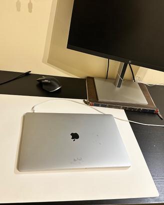 MacBook Pro 2019 16", 32GB RAM, SSD 1Tb