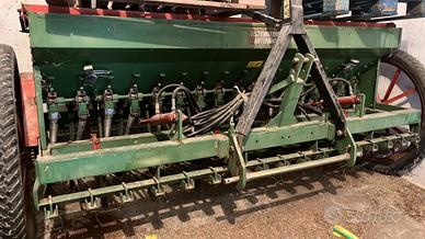 Seminatrice 2.75 m concime e grano