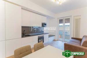 2 LOCALI COMPLETAMENTE RISTRUTTURATO ED ARREDATO C