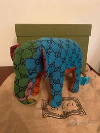 Gucci elefante