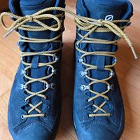 Scarpa Mescalito Trek Gore-Tex Hiking Boots Black