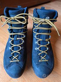 Scarpa Mescalito Trek Gore-Tex Hiking Boots Black