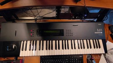 Korg M1 da sistemare