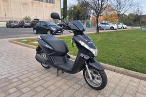 Prugeot kisbee 50