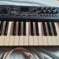 Oxygen25 M Audio Midi Keyboard