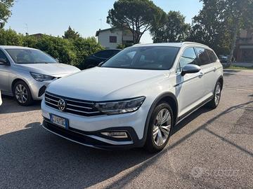 VOLKSWAGEN Passat Alltrack 2.0 TDI 200 CV 4MOTIO