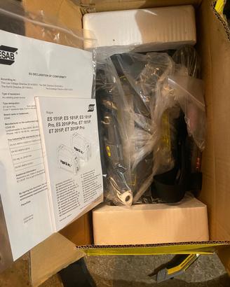 saldatrice ESAB Rogue ET 201iP PRO,