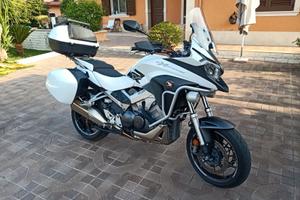 HONDA CROSSRUNNER 800
