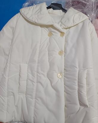 piumino corto bianco e lungo rosa