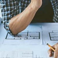 Ingegnere disponibile per studi di ing. e arch