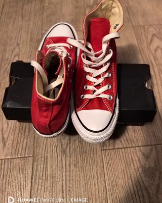 Converse color rosso n°37.5 