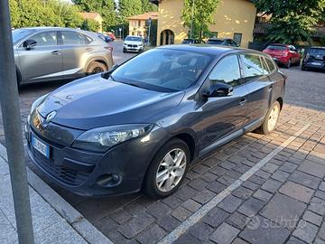 Renault Mégan Sporter 1.5 dCi 110 CV-Diesel-2011