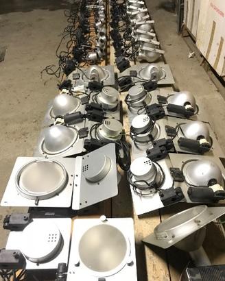 Faretti e barre professionali per negozio