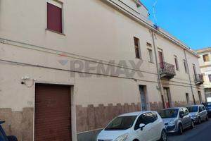 Locale Commerciale - Mascali