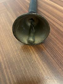 Antica campana vintage in bronzo