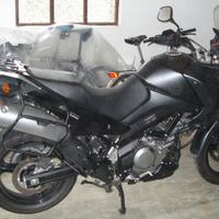 Suzuki V-Strom 650 Traveler