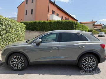 Audi Q3 S line edition
