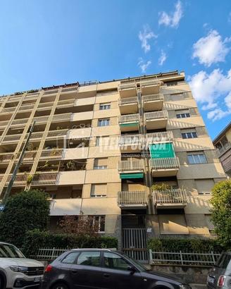 Appartamento a Torino Via Bianzè 2 locali