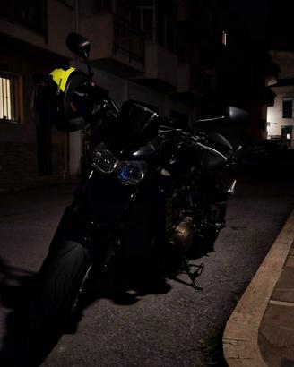 Kawasaki Z750 2006