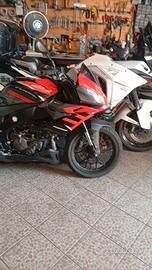aprilia tuono