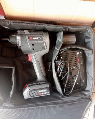 Rivettatrice a batteria Wurth 18v M-Cube.