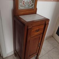 comodino originale liberty  piu un  divano letto