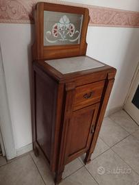 comodino originale liberty  piu un  divano letto