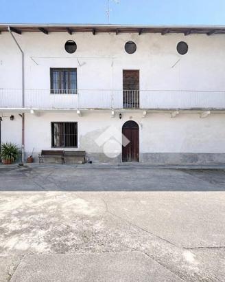 CASA INDIPENDENTE A SAN FRANCESCO AL CAMPO