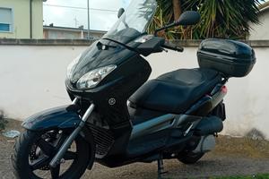 Scooter Yamaha X-Max 250i 