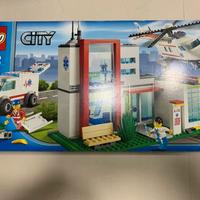 Lego city 4429 - ospedale, ambulanza ed elicottero