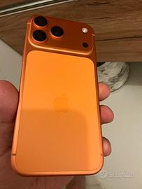 Iphone 17 pro max 256gb garanzia 15 mesi