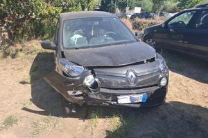 RENAULT TWINGO BLACK WHITE 80.000KM SINISTRATA