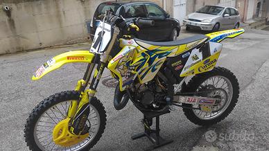 Suzuki rm 125 