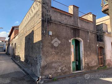 CASA INDIPENDENTE A GIARRE