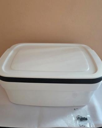 Breadsmart Tupperware